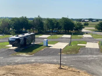 North East Texas Luxury RV and Cottages 10