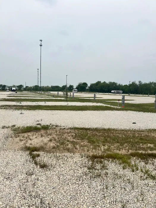 Texoma Trails - RV Park & Apartments 6