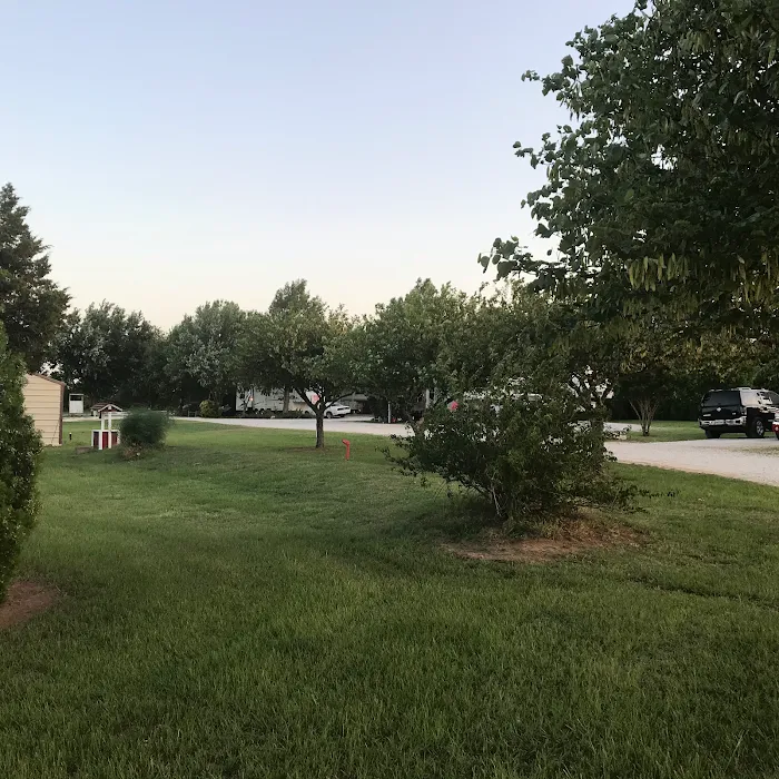 Adkins Sunshine Farm RV Park 6