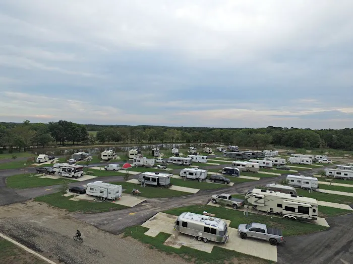 Canton KOA Holiday 7