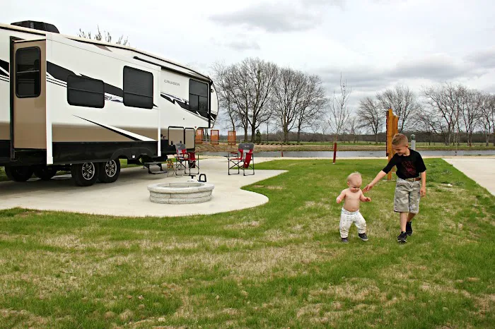 Canton KOA Holiday 3