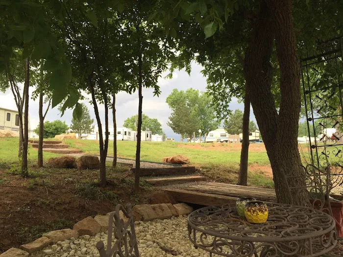Bobcat Creek RV Park, Convenience Store, Gas Station and Propane Filling Station 9