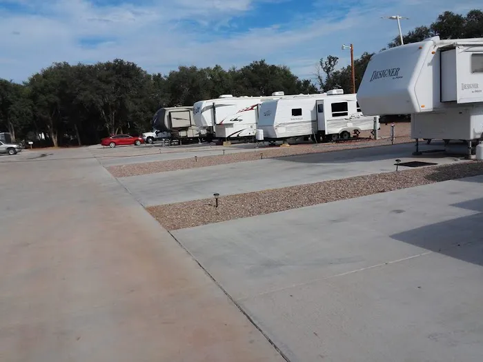 Lincoln Rv park 9