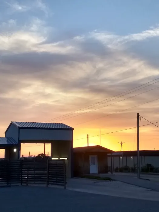 Hang'Em High RV Park 6