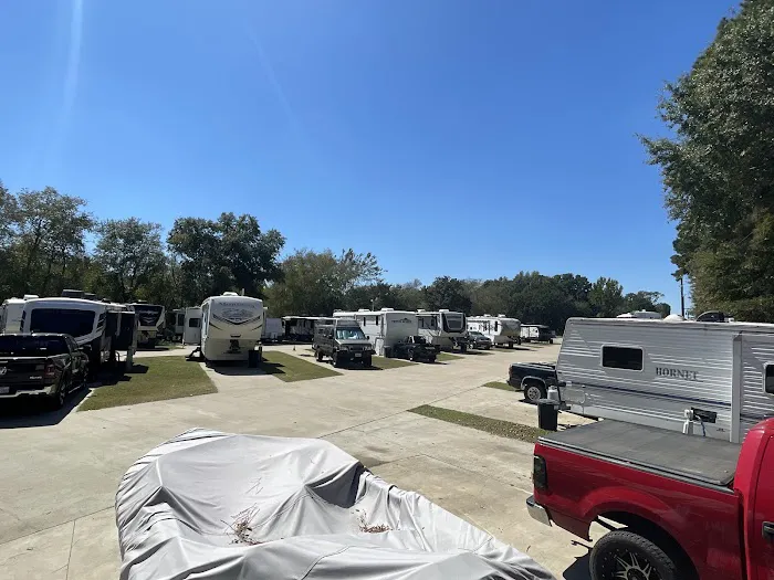 Lake Palestine Gateway RV Park 5