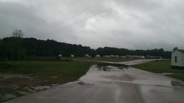 Center RV Park 6