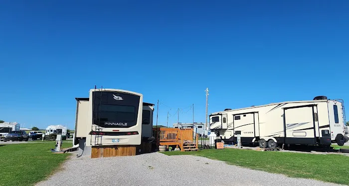 Pinnacle Peak RV Park/ THE PEAK 9