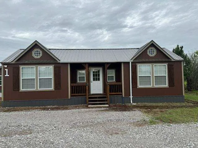 Creekside Cabins and RV Park 2