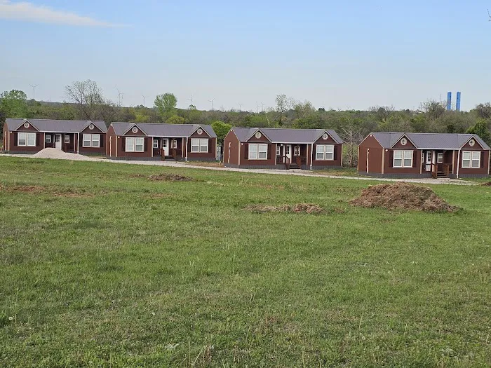 Creekside Cabins and RV Park 9