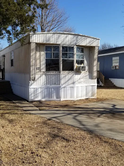 J & L Mobile Home Rentals 6