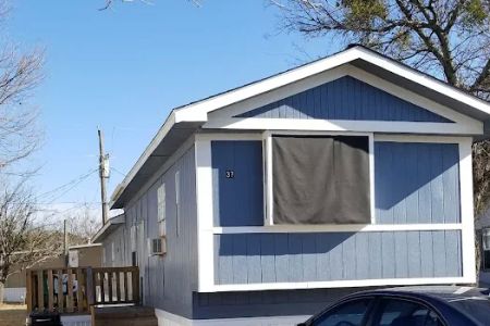 J & L Mobile Home Rentals