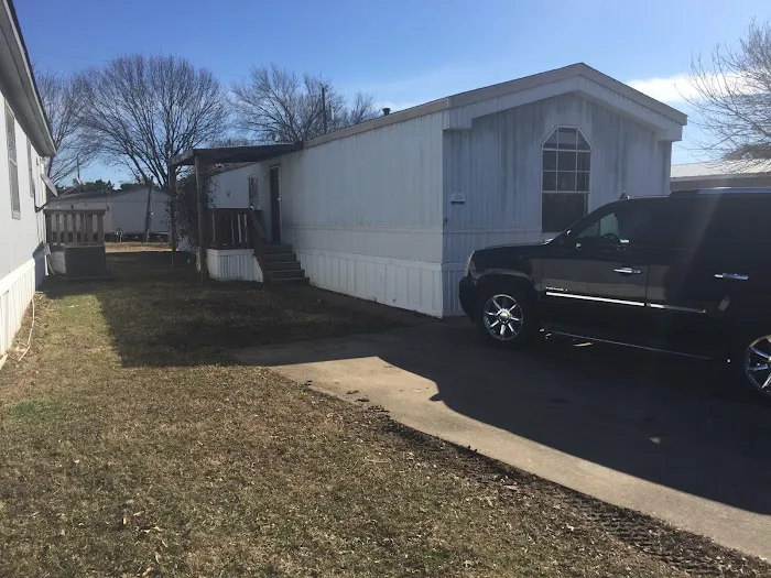 J & L Mobile Home Rentals 3
