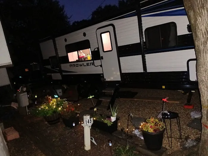 Destiny Dallas RV Resort 7