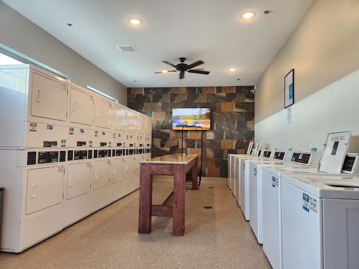 Lakeshore RV Resort 2