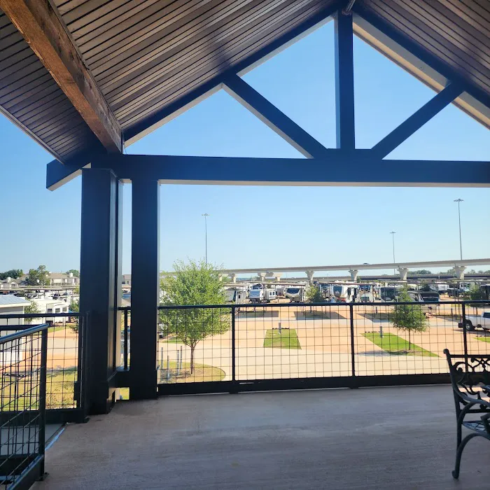 Lakeshore RV Resort 10