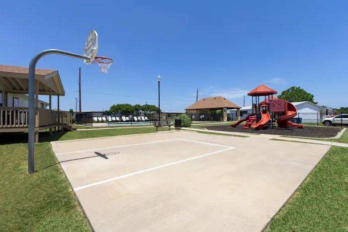 Glen Knoll Manufactured Home Community 4