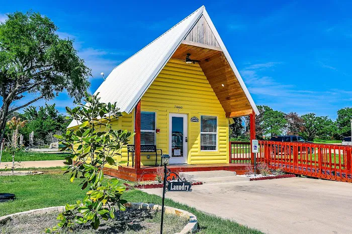 TR3 RV Resort - Terrell Tx RV Park 7