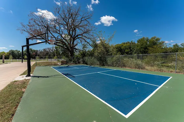 TR3 RV Resort - Terrell Tx RV Park 9