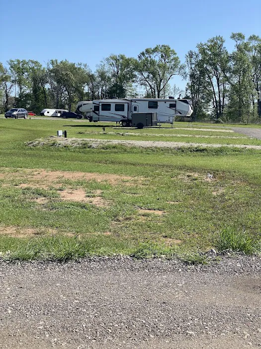 Texas Livin' RV Park 6