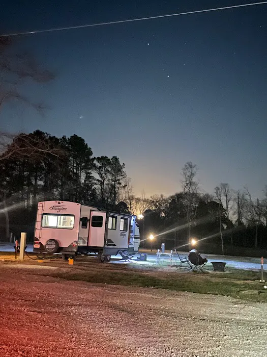 Rockin'-E RV Park & Storage 8