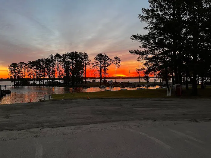 Flat Creek Marina and RV Camping 1