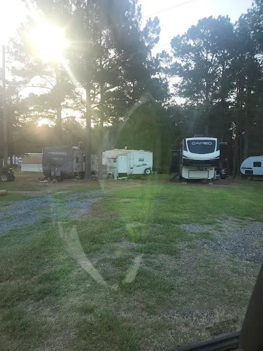 Glorey RV Park 8