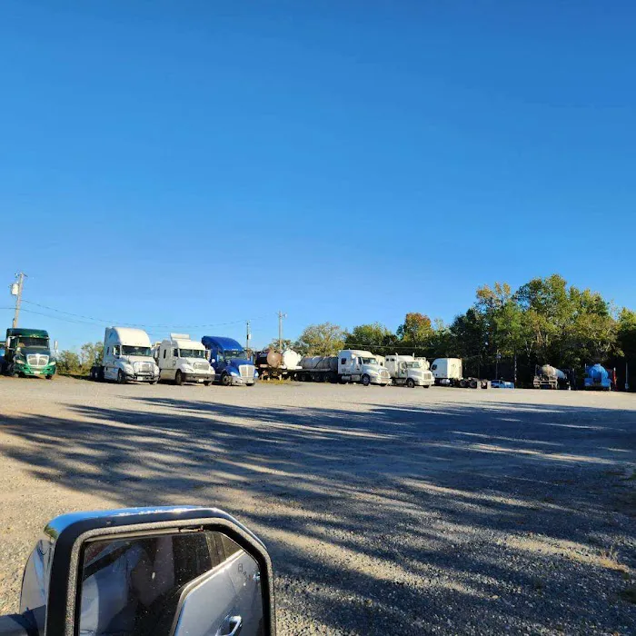 Henry Hill Farms RV Park 4