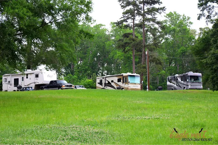 Eagle Nest Hidden Lake Resort 7