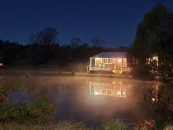 RED DIRT RETREAT- RV & Campground (formerly Twin Oaks RV Park) 2