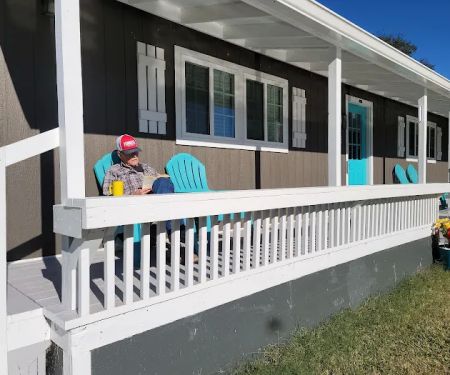 RED DIRT RETREAT- RV & Campground (formerly Twin Oaks RV Park)