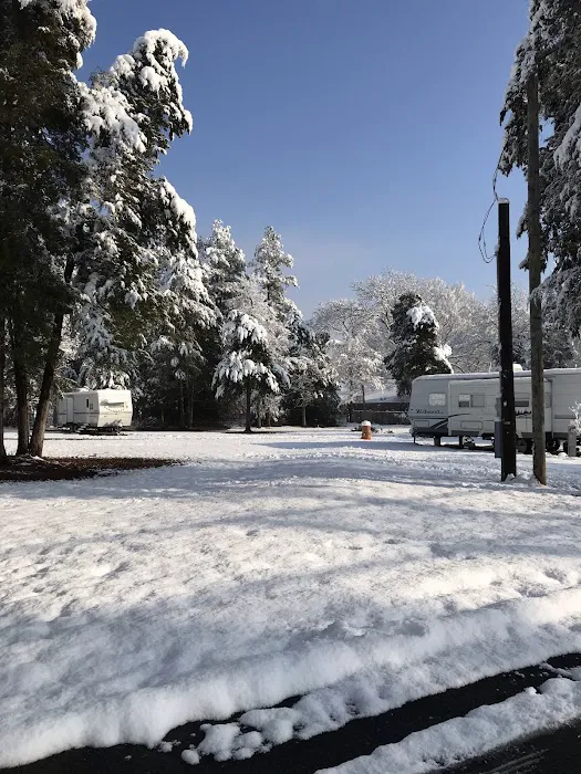 Red Barn RV Park 9