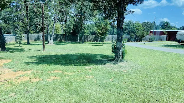 Red Barn RV Park 5