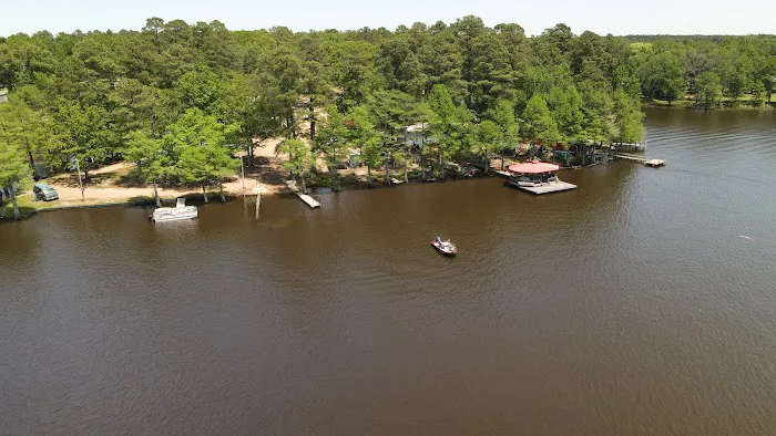 Lake Erling RV Park 10