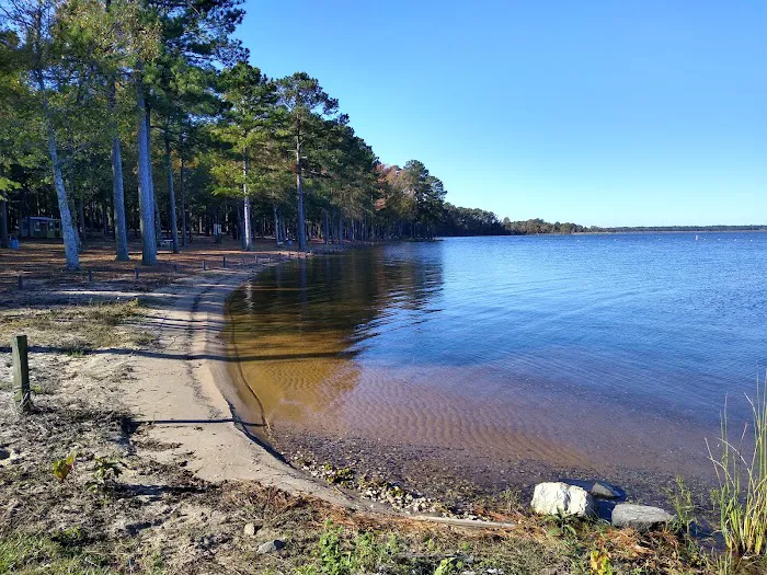 Lake Columbia RV Park 9