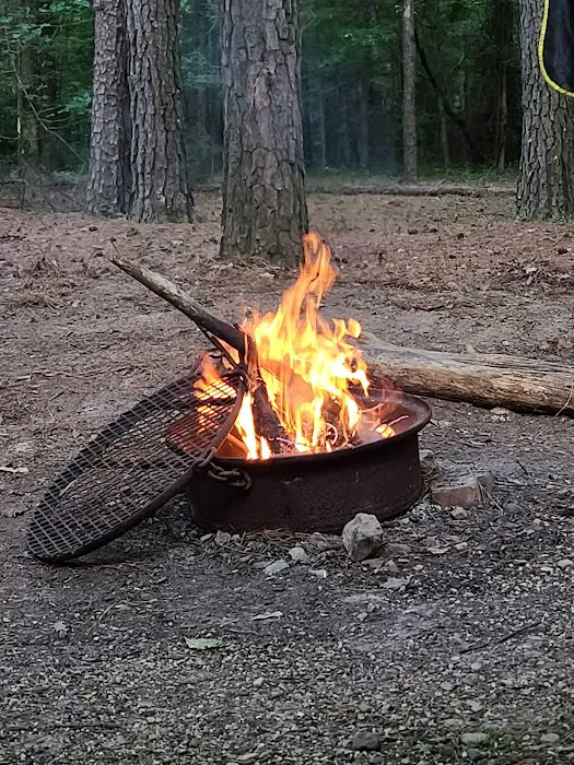 Lake Columbia RV Park 6
