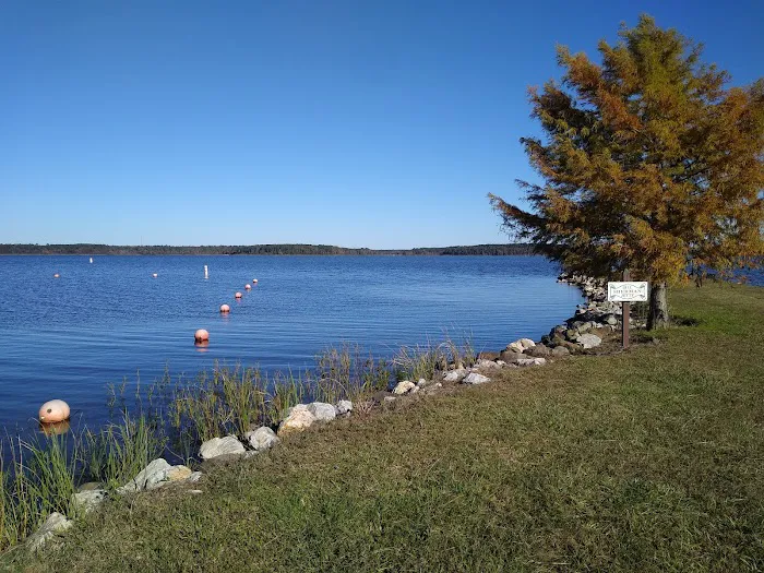 Lake Columbia RV Park 5