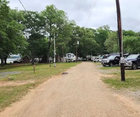 KEL'S KOVE RV PARK & MARINA