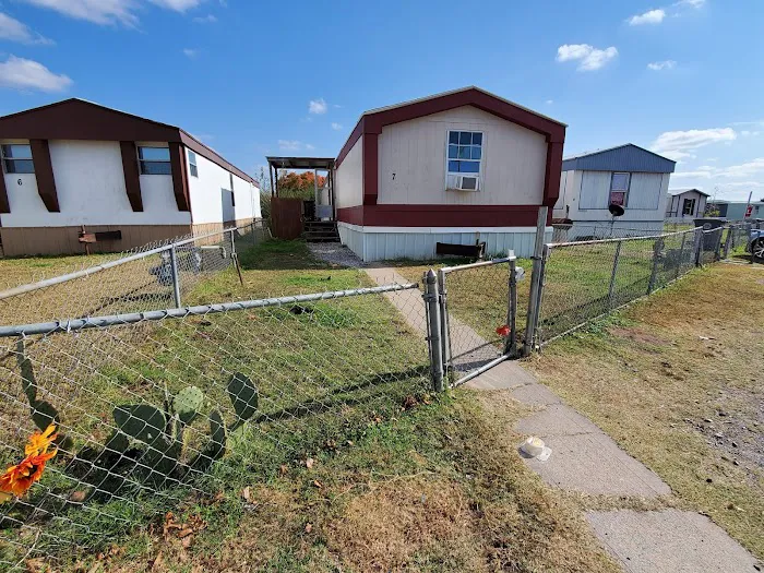 Oak Tree Mobile Home Park 5