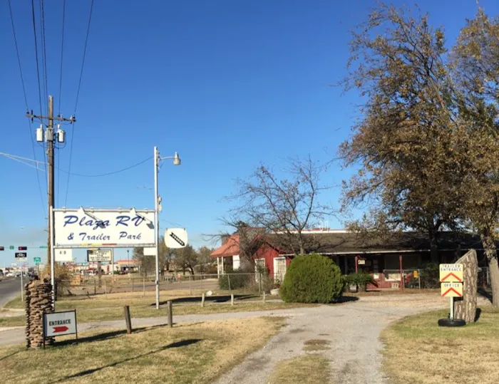 Plaza RV and Trailer Park 10