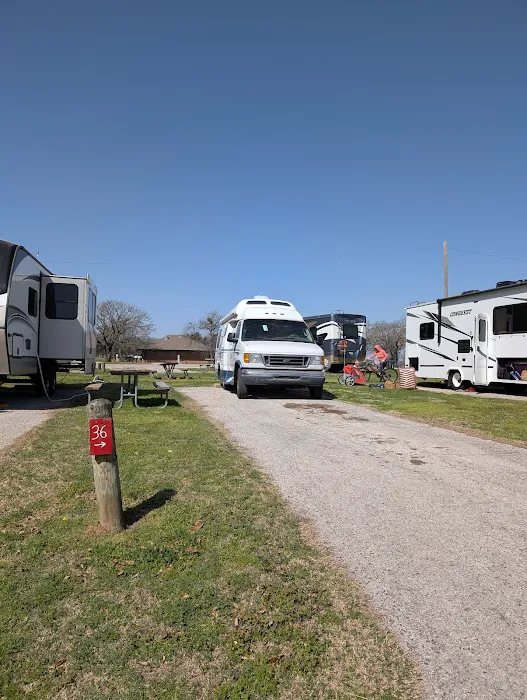 Lake Park Campground 4