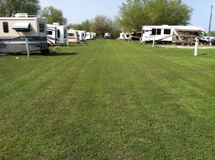 Wagon Master RV Park & Alpaca Farm 3