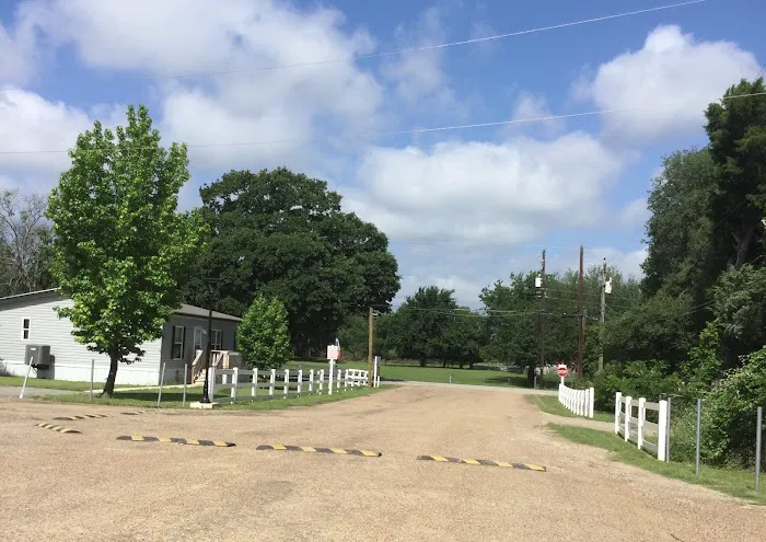 Happy Mobile Home Park 6