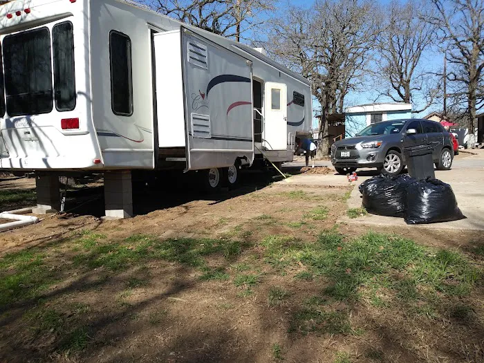 Texas Shade Mobile home Park 10