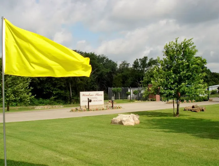Windsor Place RV Estates 8