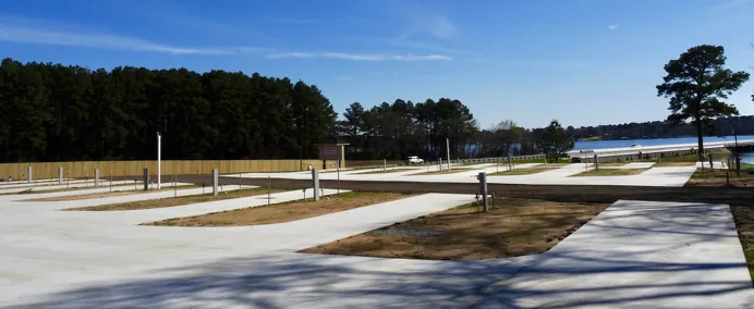 Lake Palestine RV Resort 10