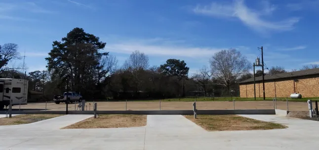 Lake Palestine RV Resort 1