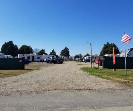 Cedar Creek Lake RV Park