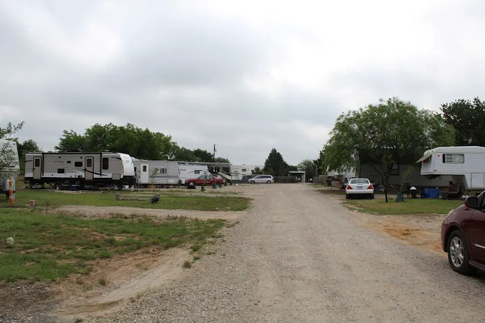 Cedar Creek Lake RV Park 10