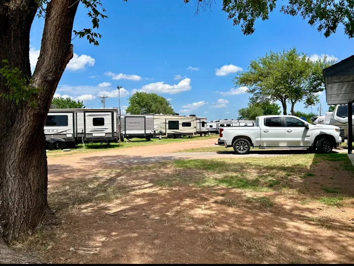 Triple Ace Campsites & RV 4