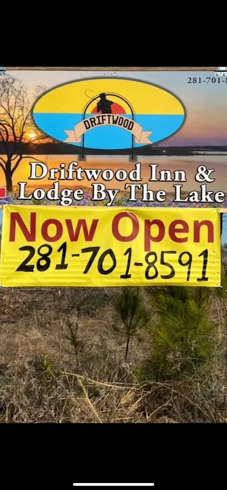 Driftwood RV Park and Cabins by the lake 9